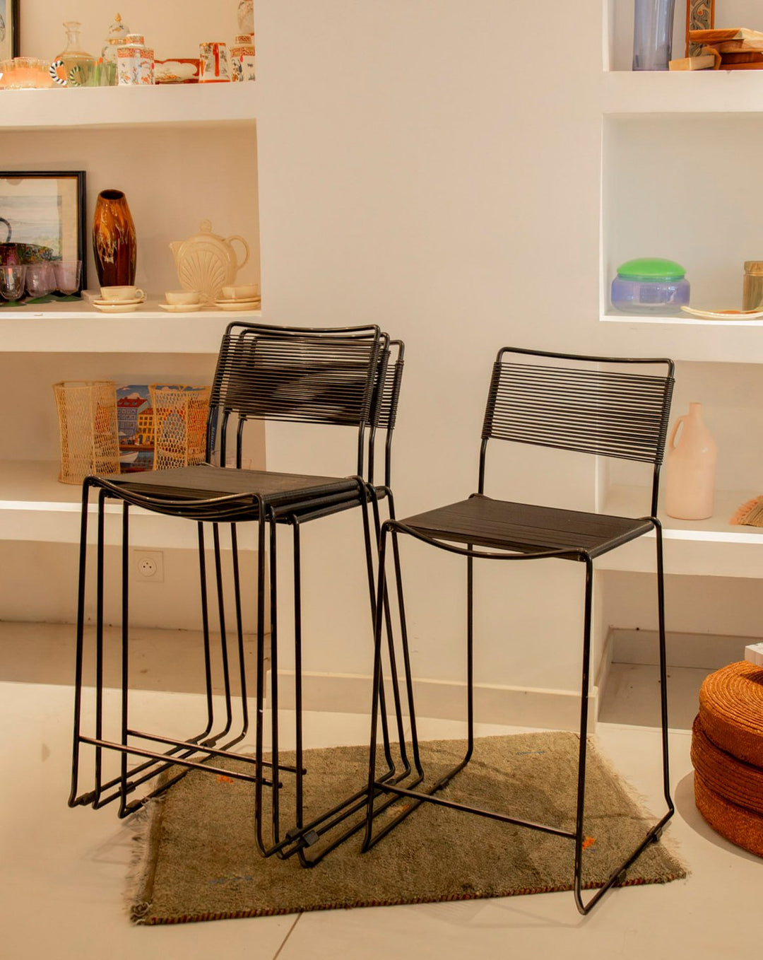 pierre-tabouret-bar-plastique-701-1