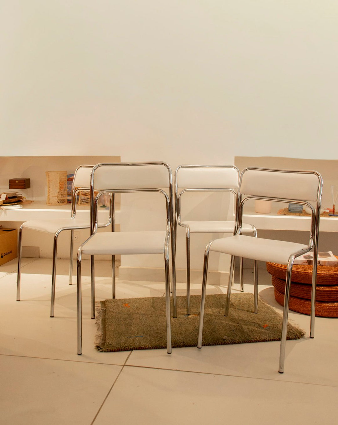 alma-chaise-skai-2037-1