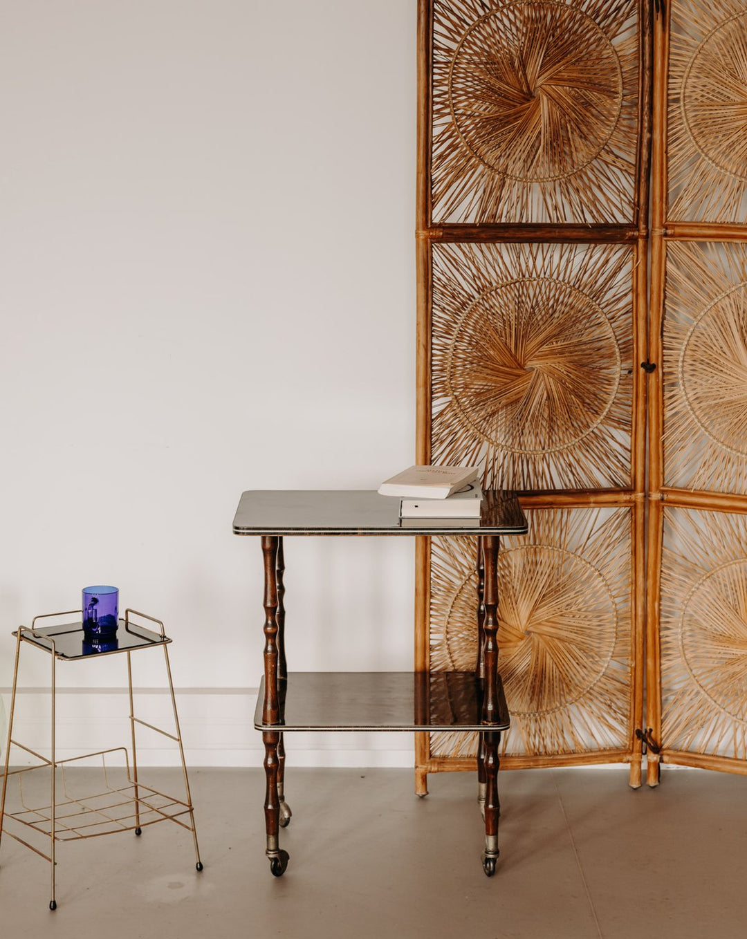 francine-table-appoint-formica-1622-1