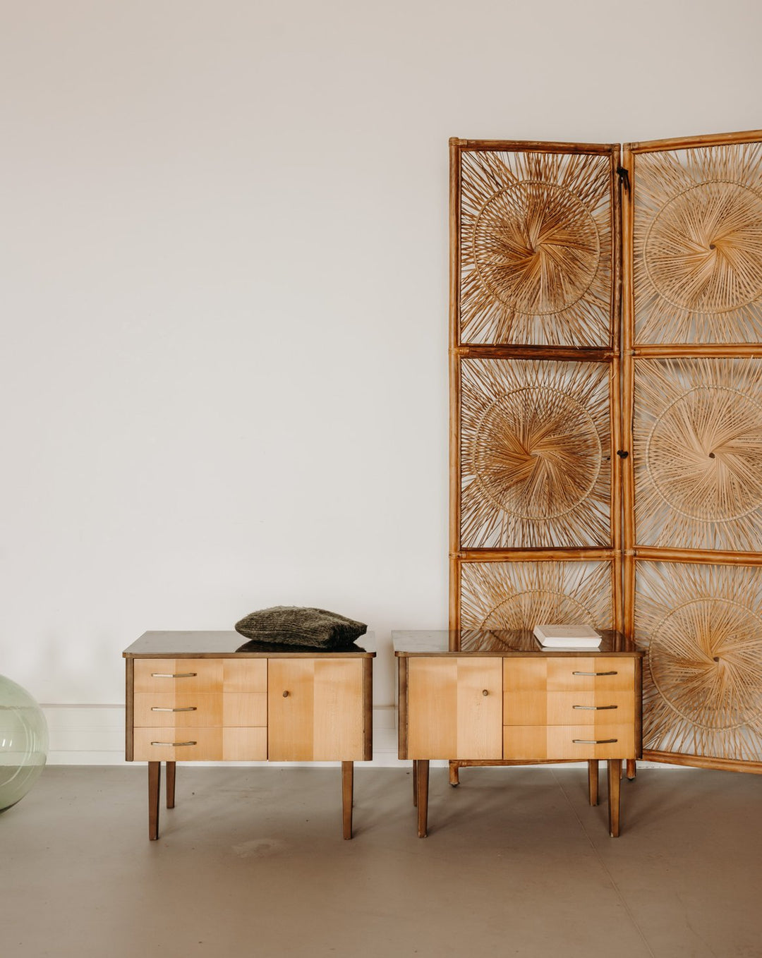 maia-table-chevet-placage-1593-1