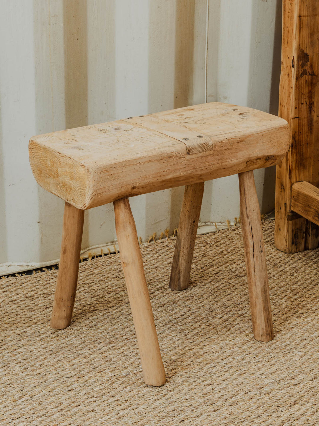 regis-tabouret-bois-714-4