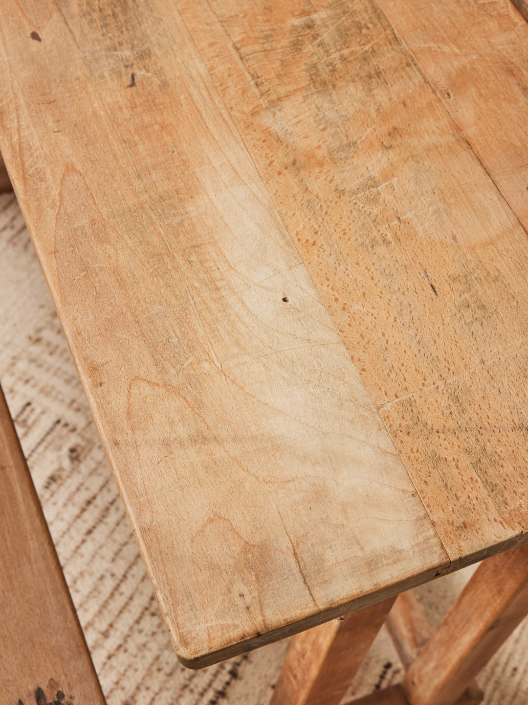 edouard-bureau-bois-540-8