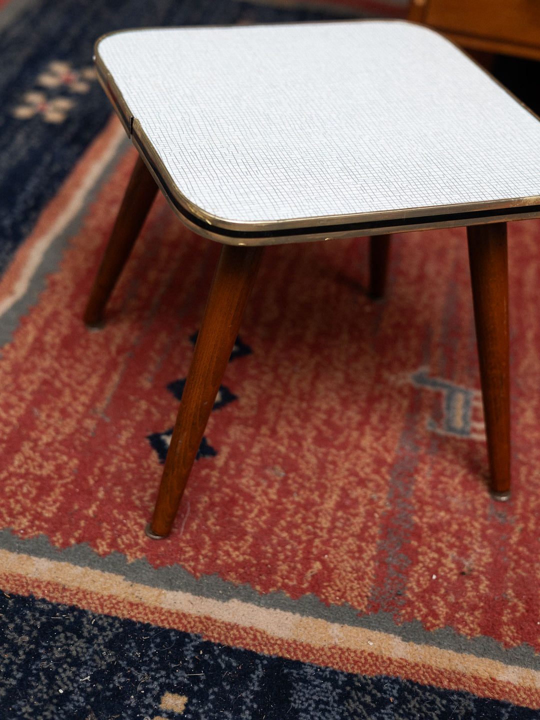 axel-tabouret-bois-689-3