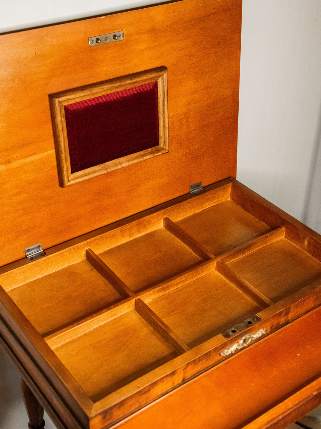 brigitte-travailleuse-bois-142-4