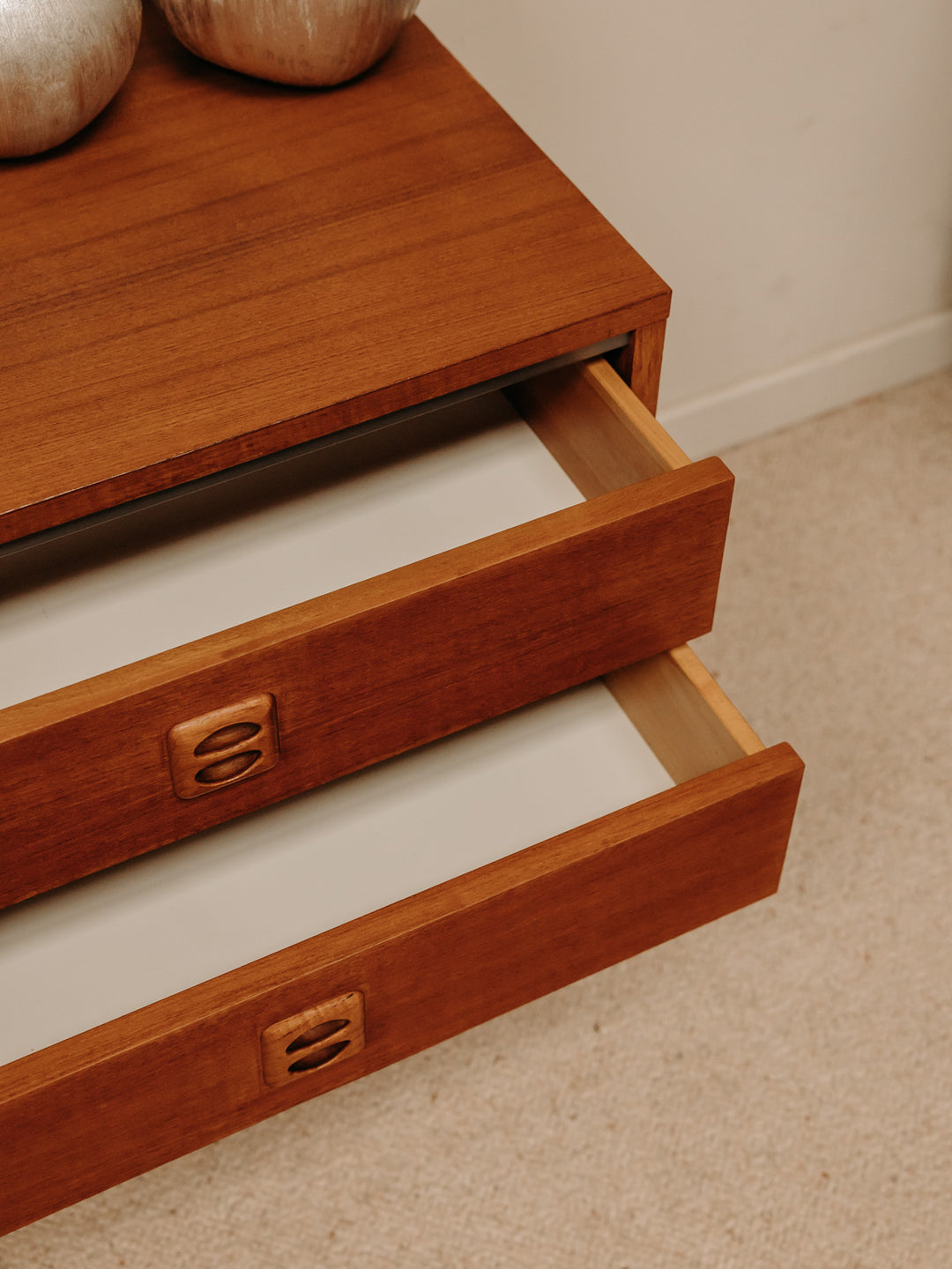 margaret-enfilade-teck-352-4