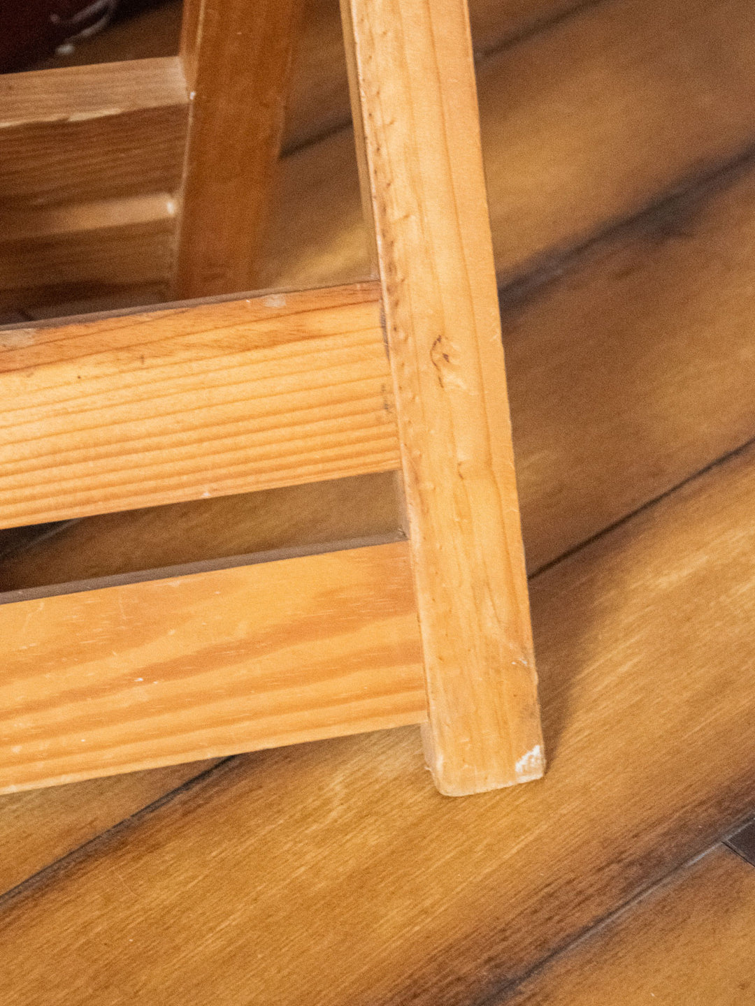 axel-tabouret-bois-544-7