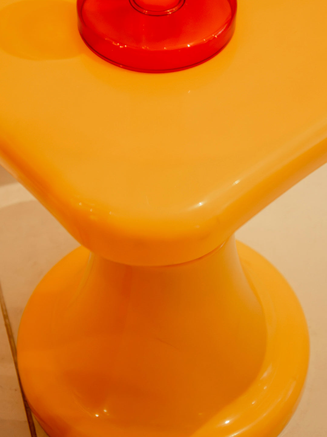 axel-tabouret-plastique-755-5