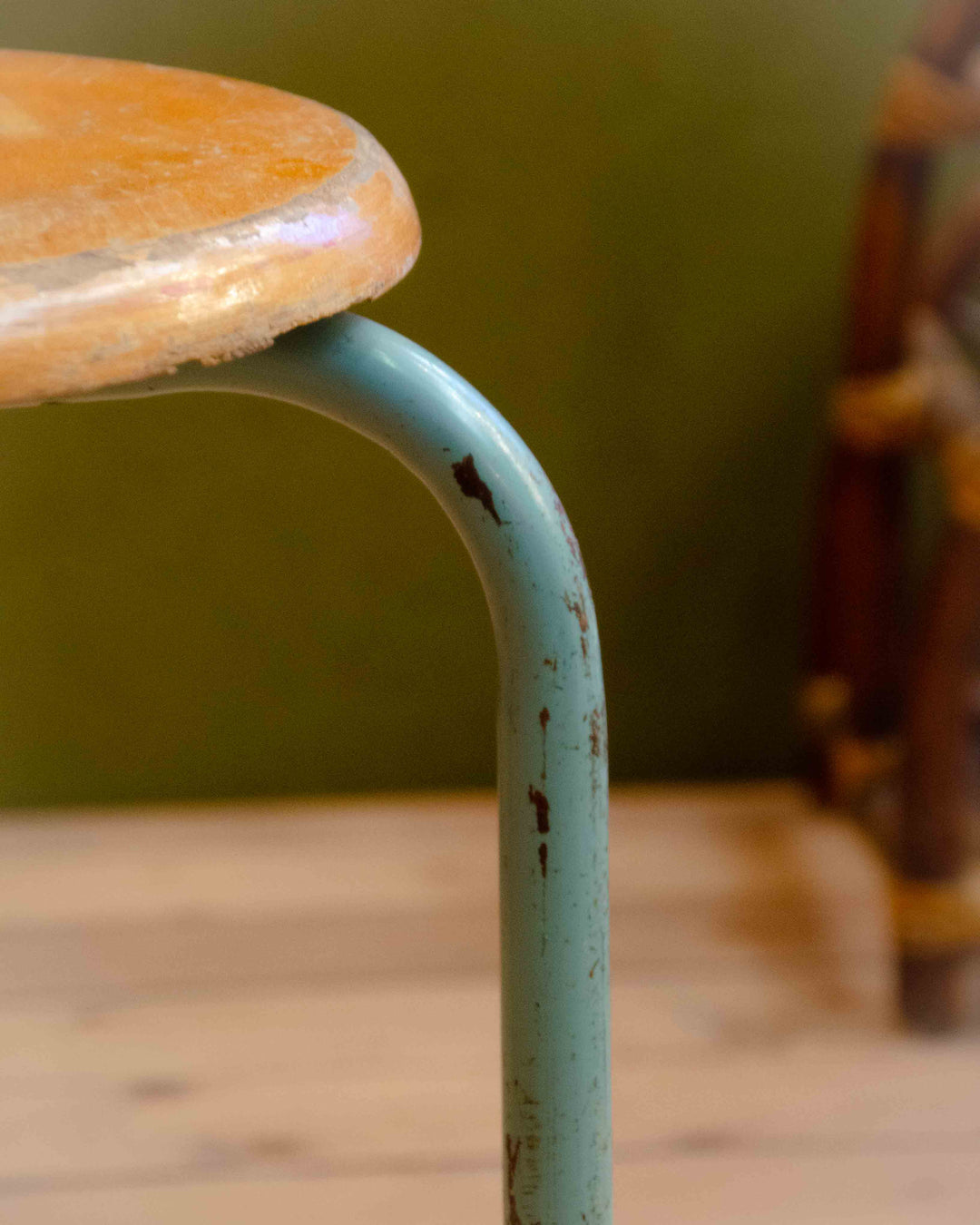 regis-tabouret-bois-1544-6
