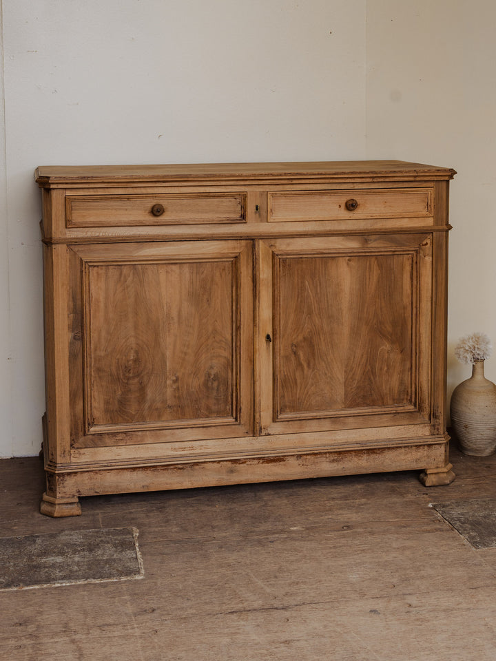 gilbert-buffet-noyer-1572-5