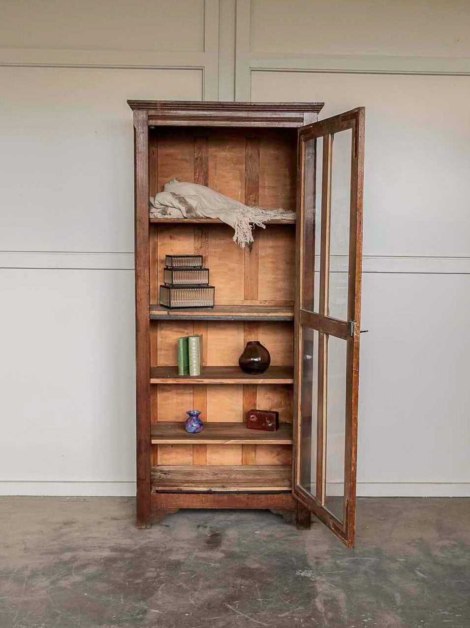 victoria-vitrine-bois-67-2