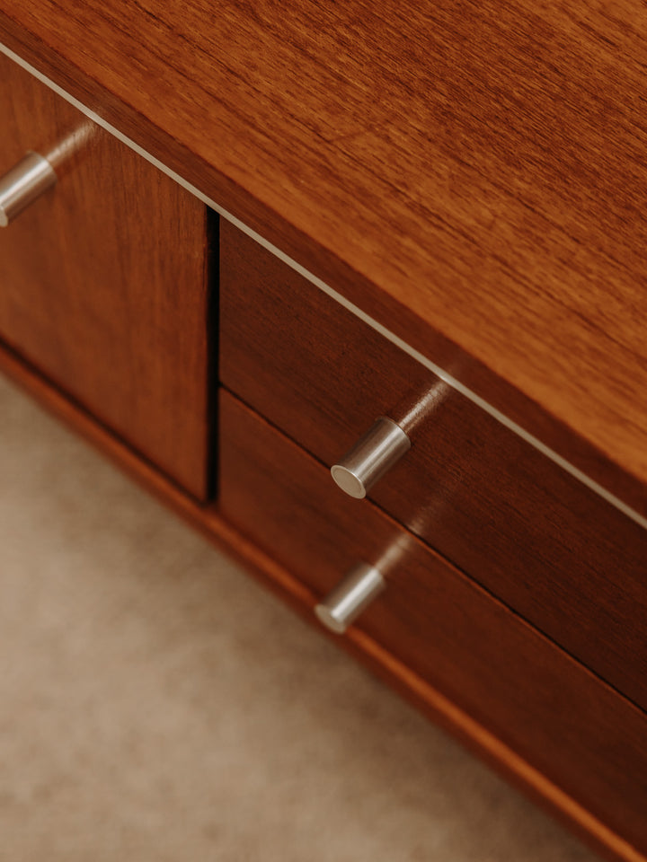 margaret-enfilade-teck-351-10