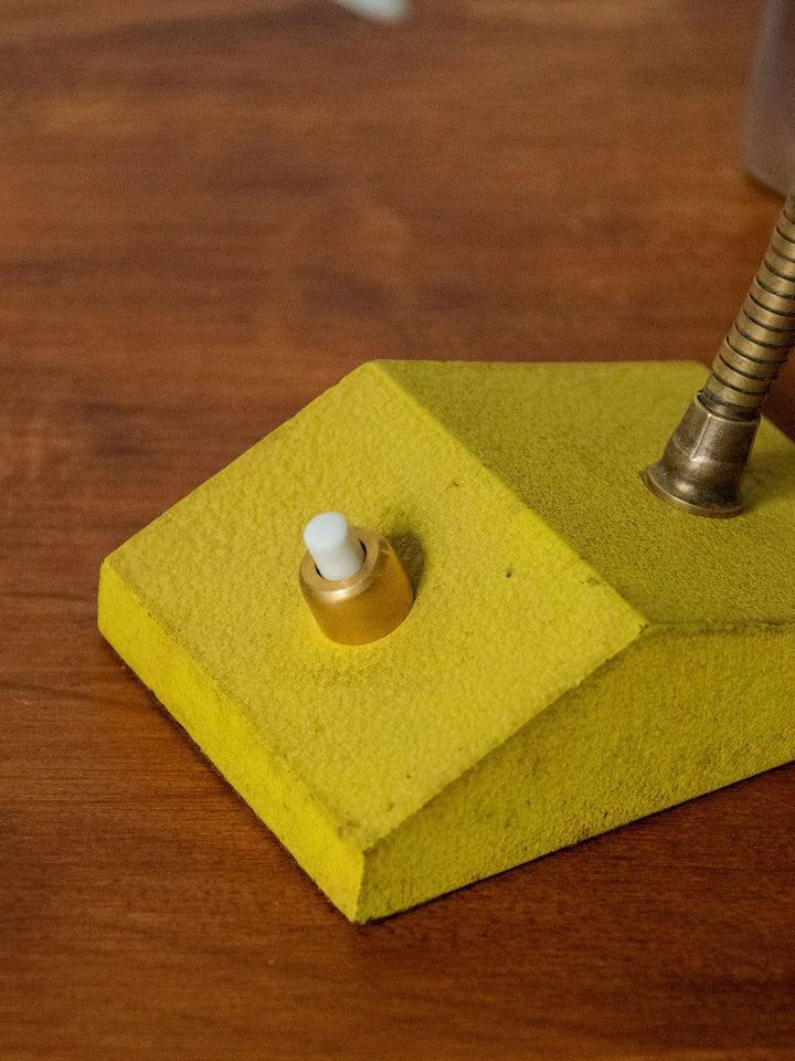 julia-lampe-à-poser-laiton-770-10