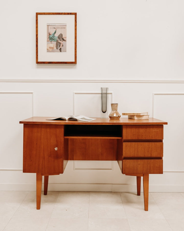 yvan-bureau-teck-451-1