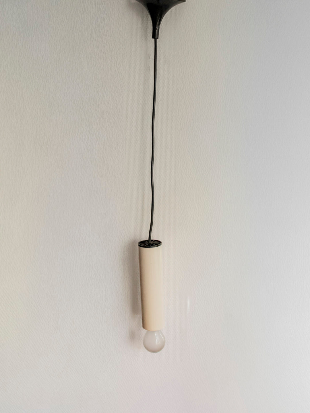 sonia-suspension-metal-320-2