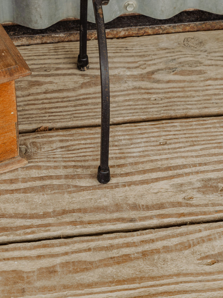 hanna-table-appoint-metal-1333-5