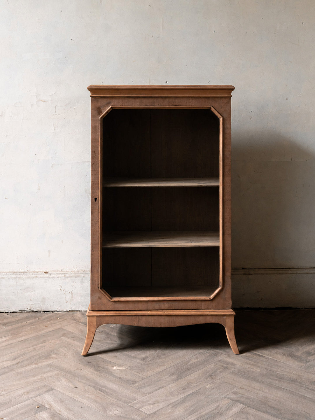 victoria-vitrine-bois-1307-7
