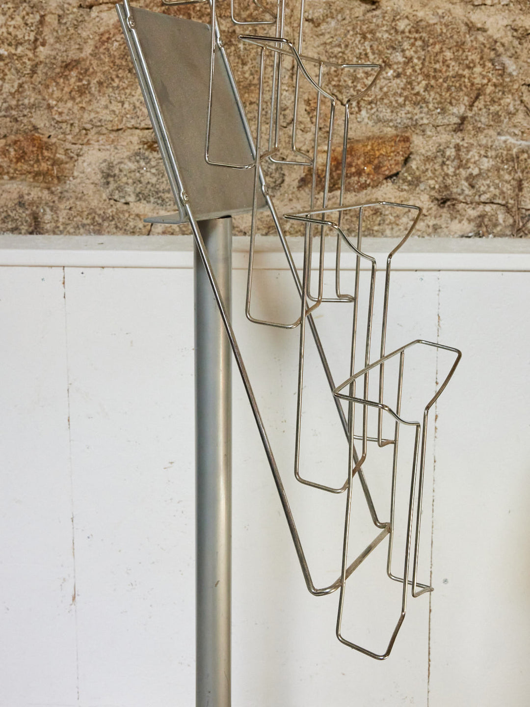 marius-porte-revues-metal-254-5