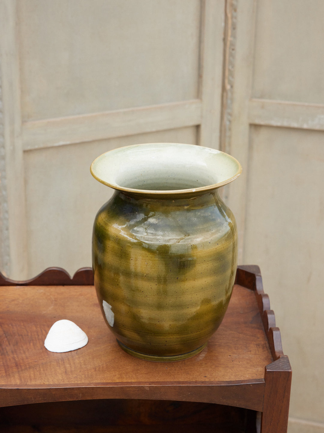 edmond-vase-gres-236-7