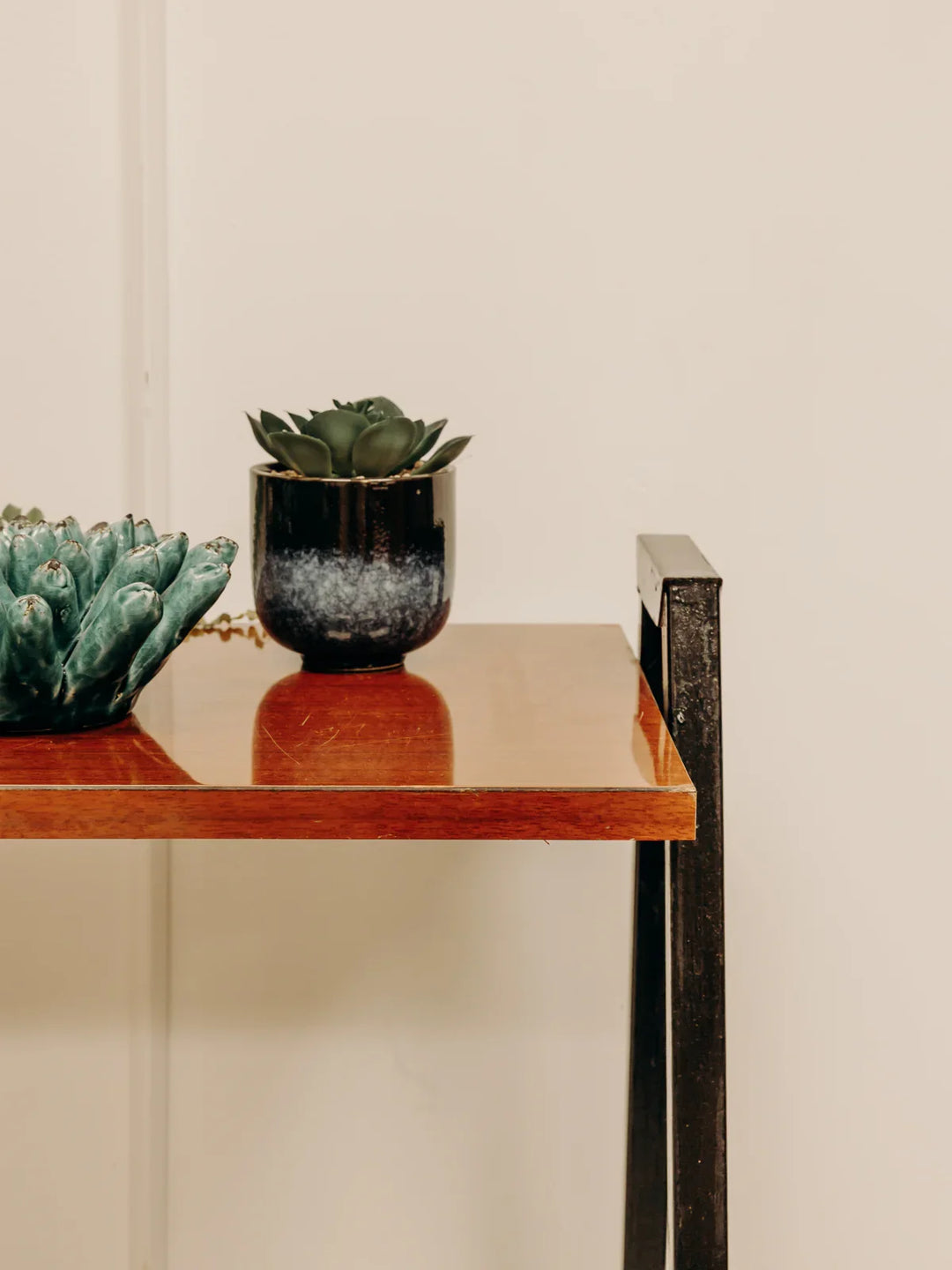 hanna-table-appoint-metal-1217-4