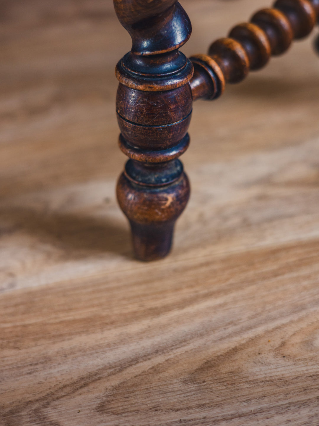 regis-tabouret-bois-791-11