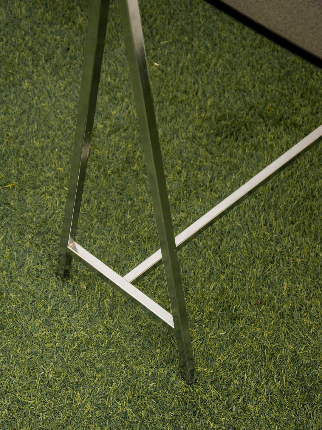 yvan-bureau-chrome-475-8