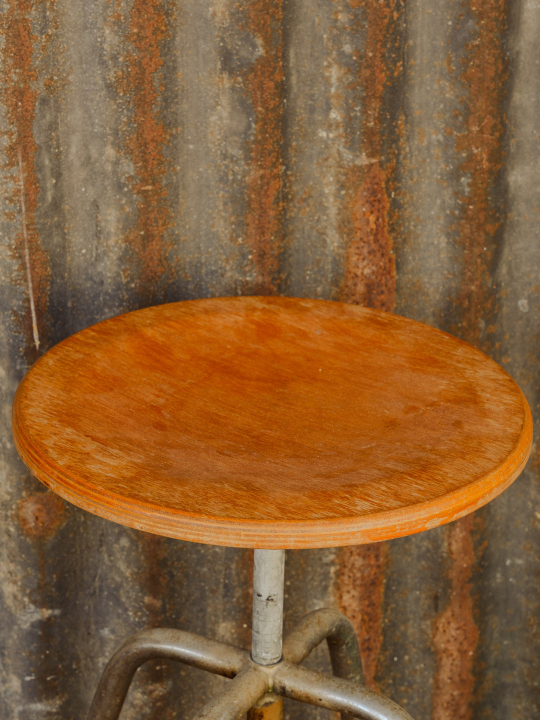regis-tabouret-bois-1618-4