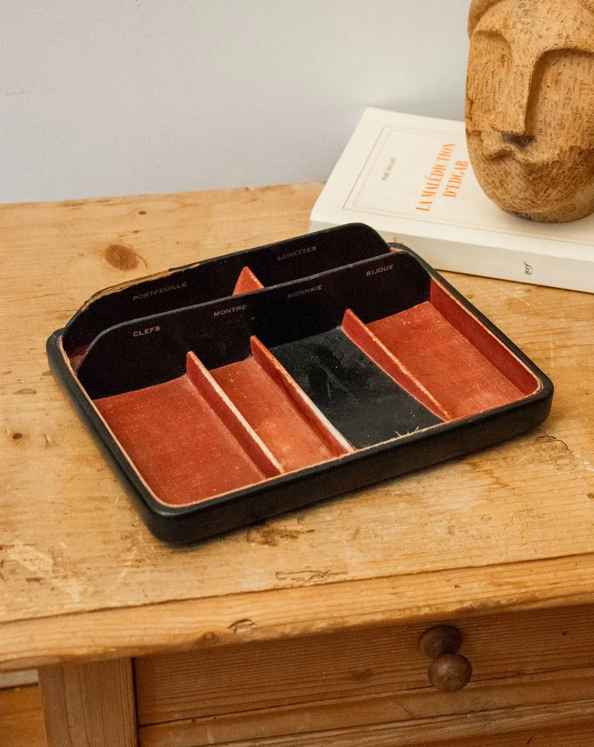 Our second-hand decorations