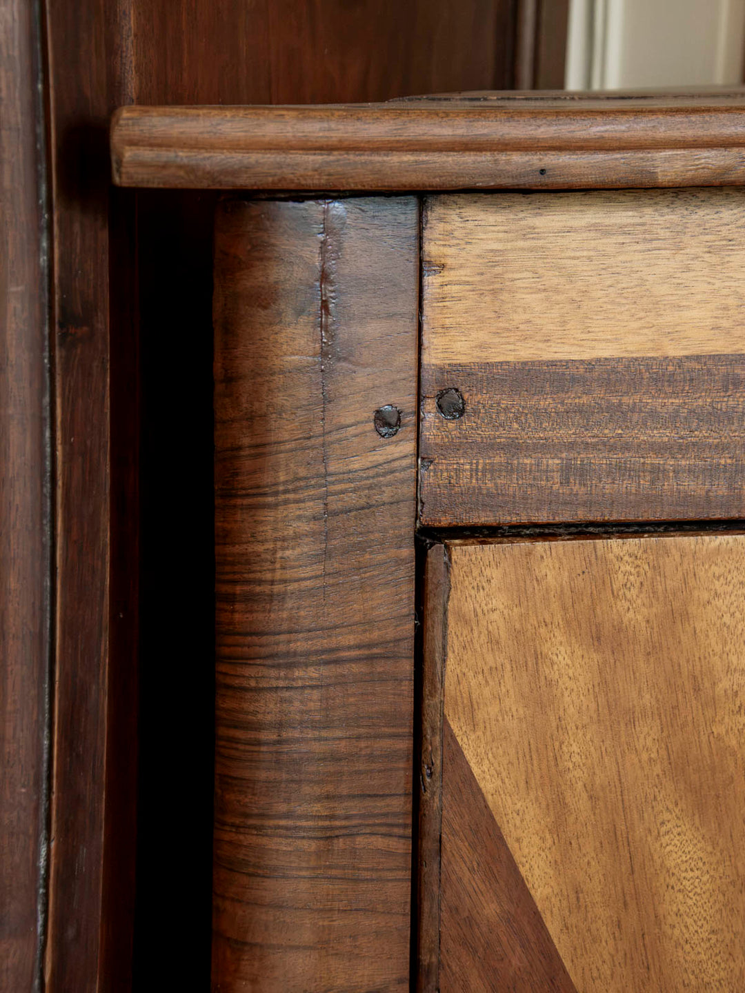 magda-armoire-bois-732-11
