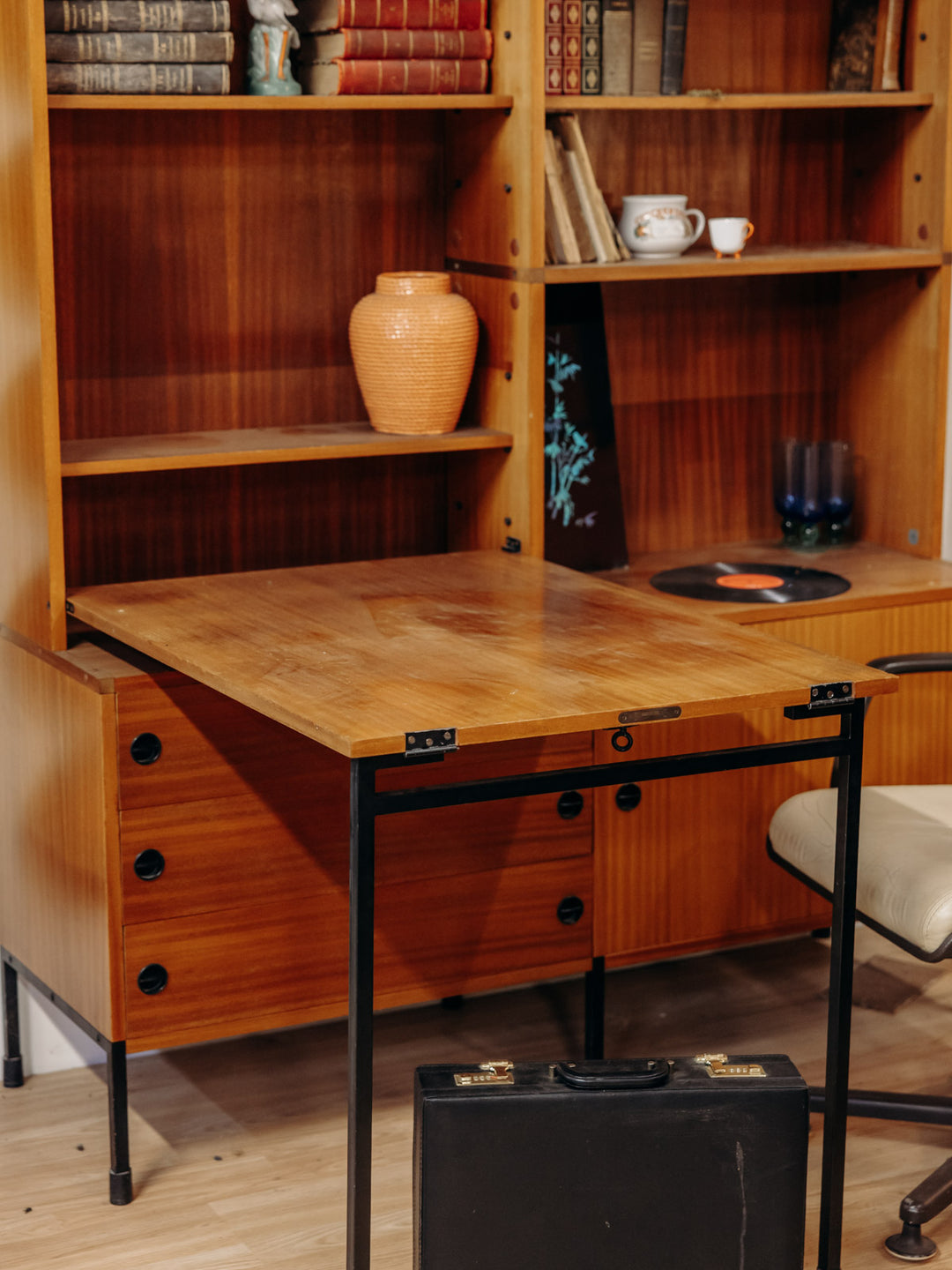 yvan-bureau-teck-566-13