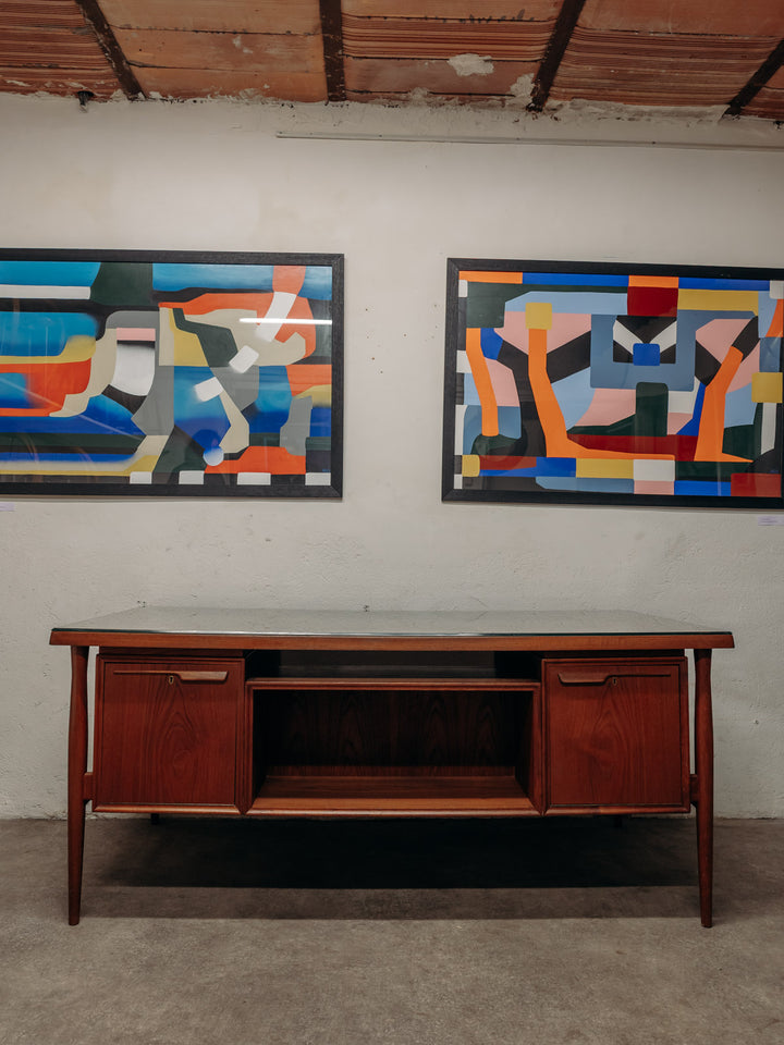 yvan-bureau-teck-471-7