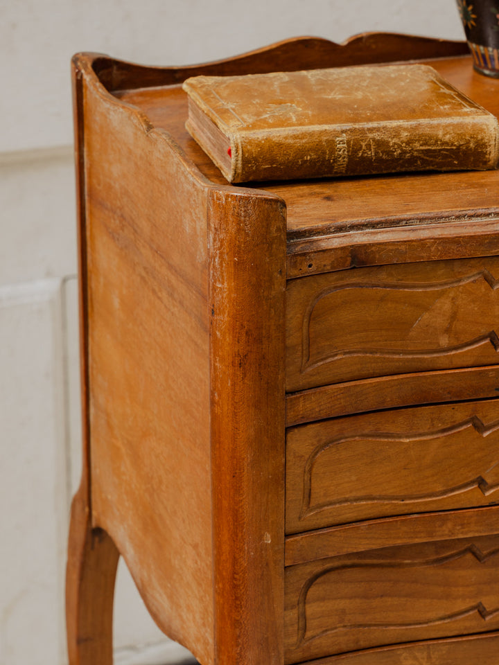 odile-table-chevet-noyer-1360-7