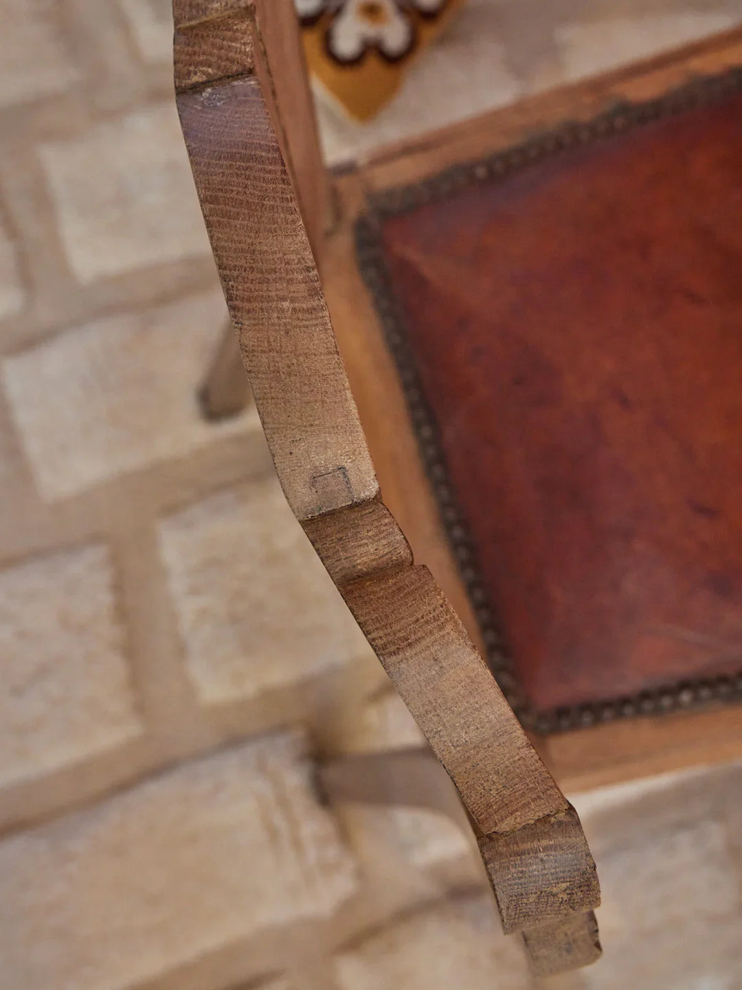 claude-chaise-bois-1087-7