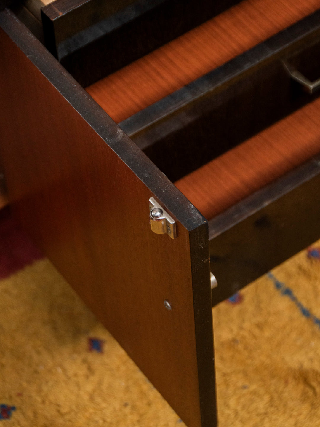 margaret-enfilade-bois-408-8