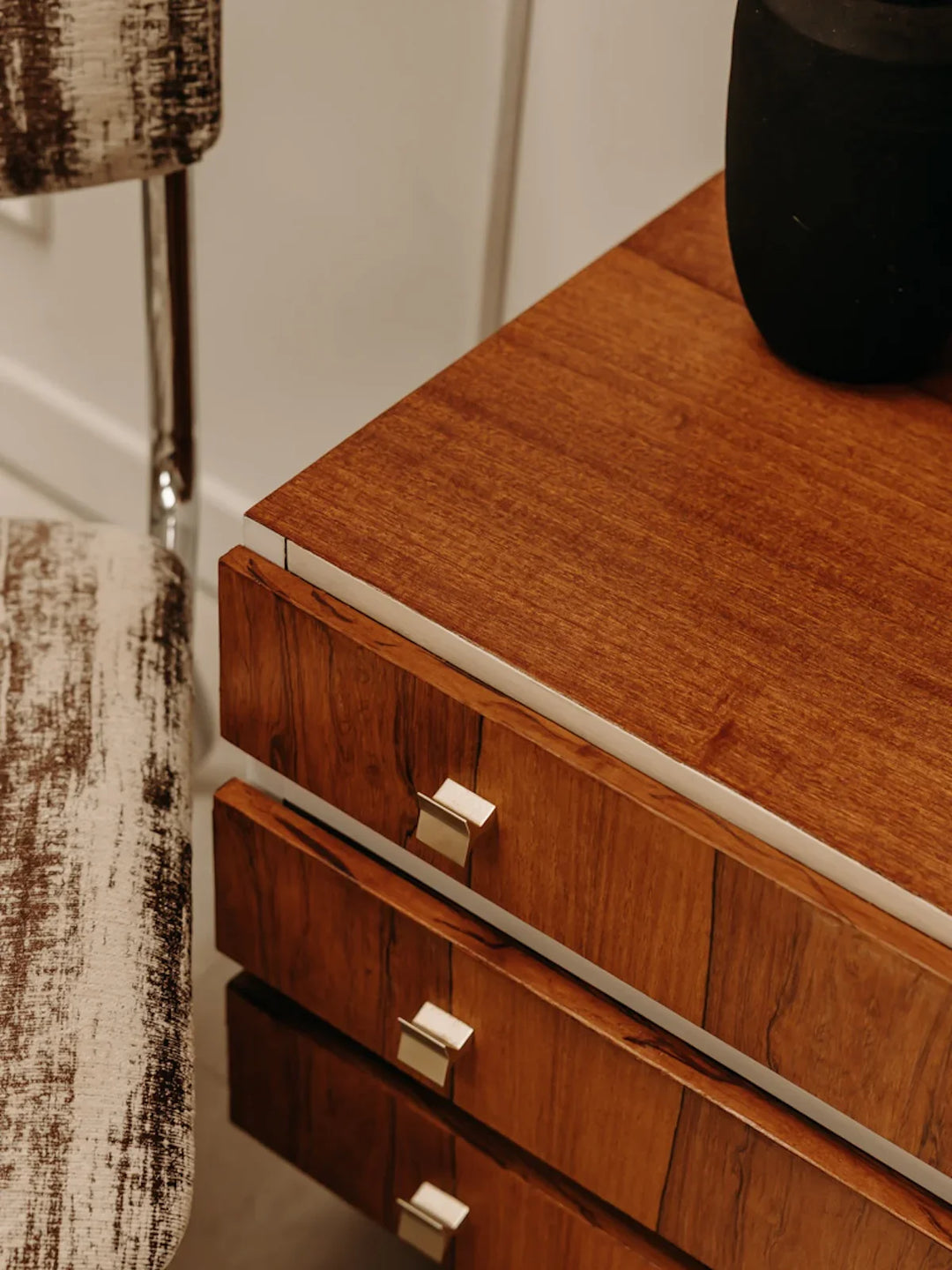 margaret-enfilade-bois-421-7