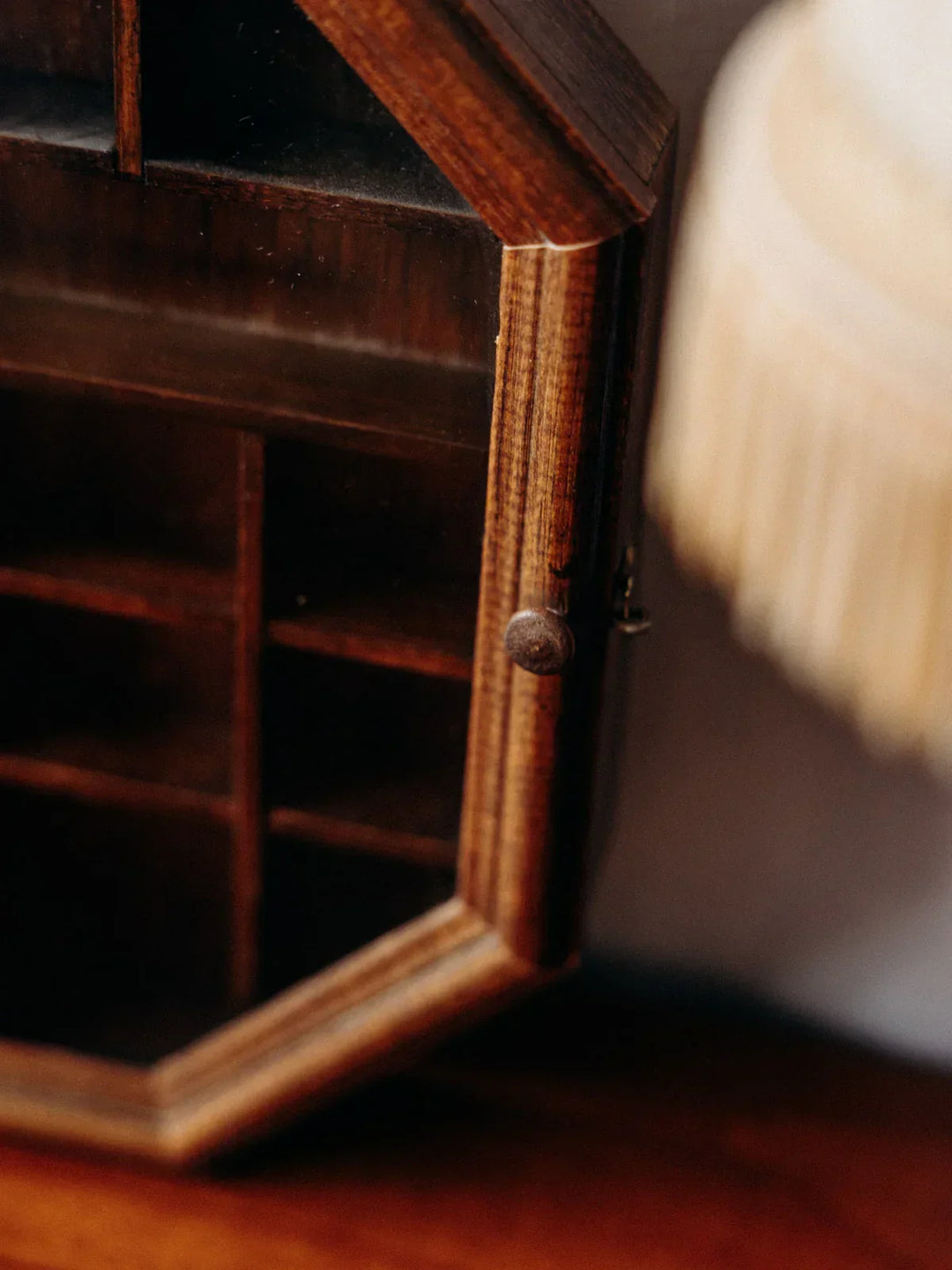 victoria-vitrine-bois-146-5