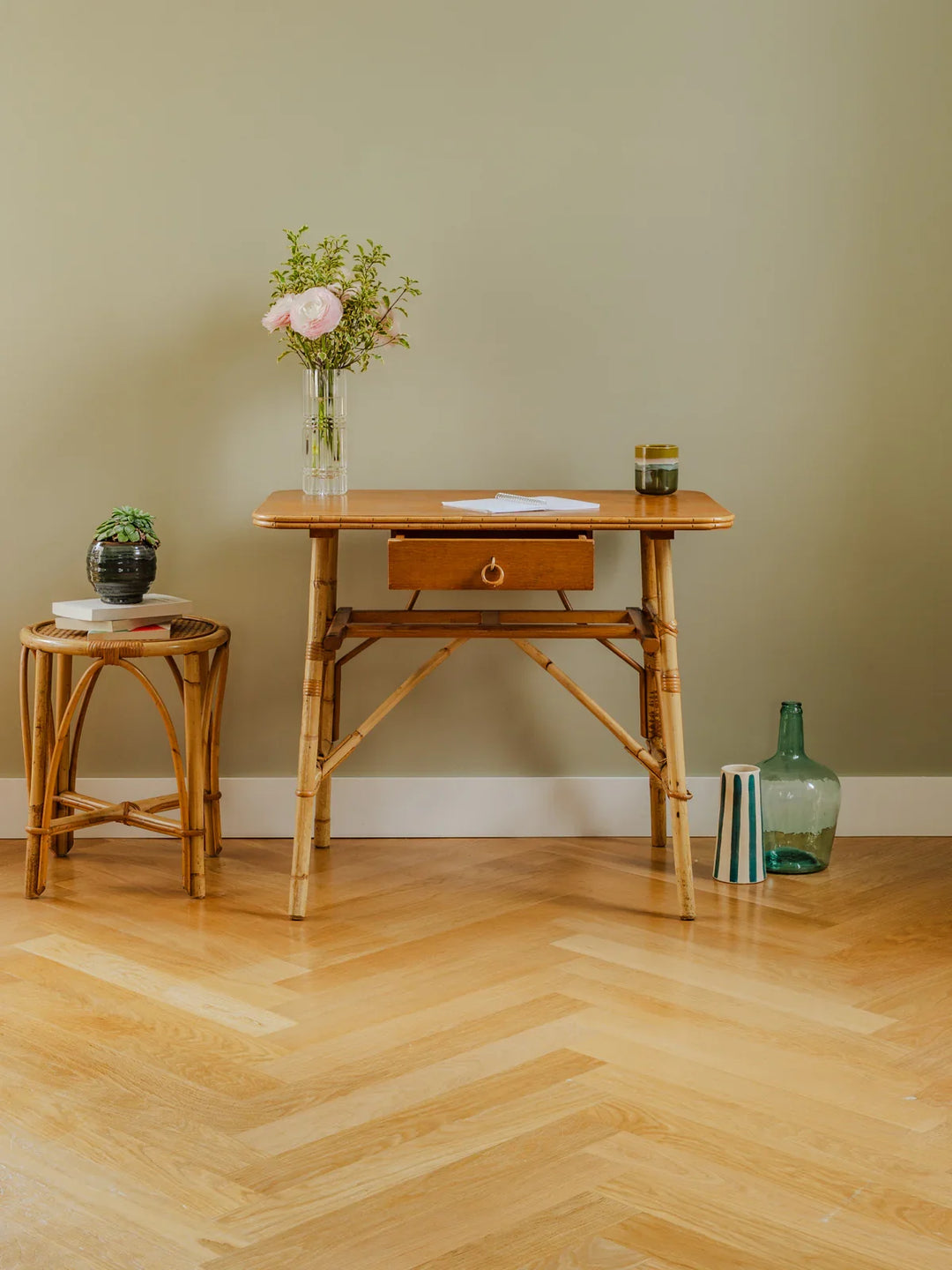 edouard-bureau-rotin-555-2