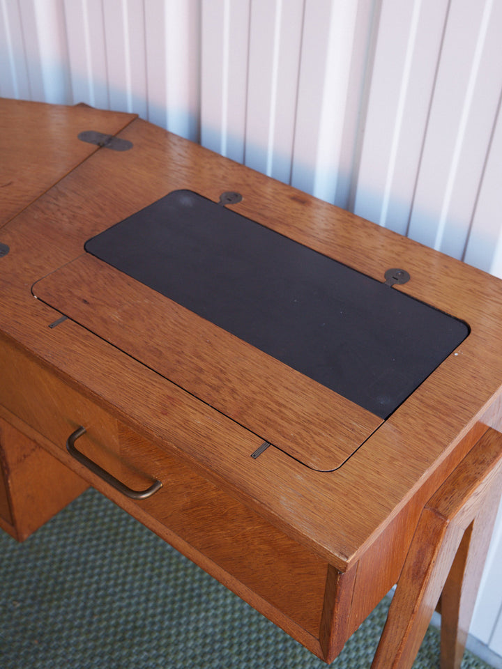 yvan-bureau-bois-571-10