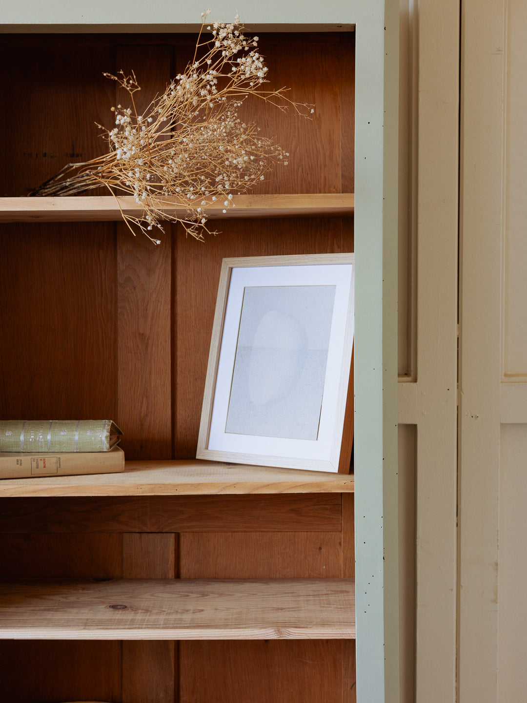 madeleine-bibliotheque-bois-etroite-haute-722-10