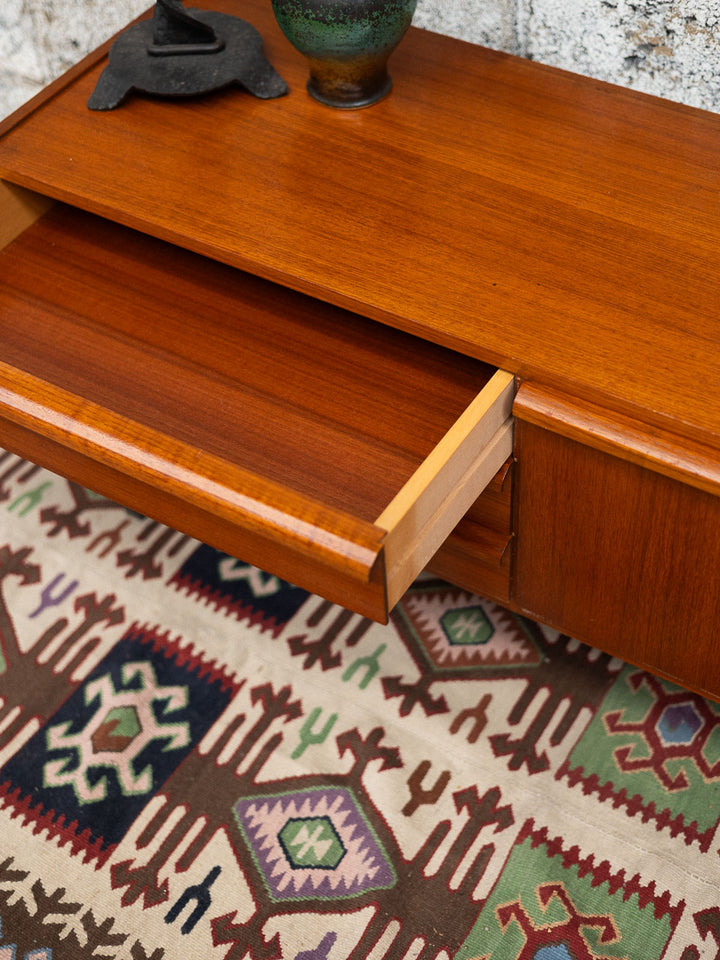 margaret-enfilade-teck-scandinave-488-3