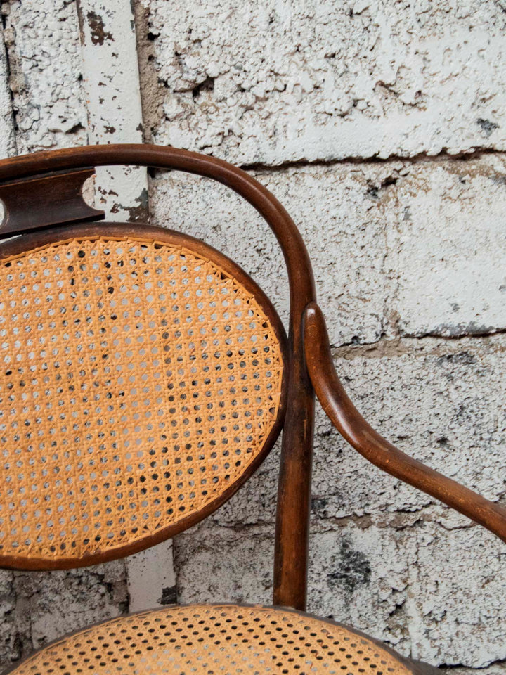 ernest-fauteuil-cannage-589-2