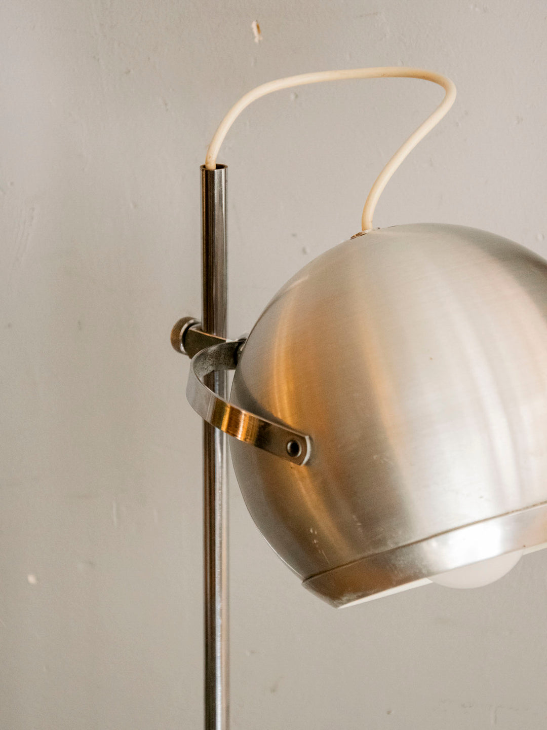 julia-lampe-a-poser-inox-1036-3