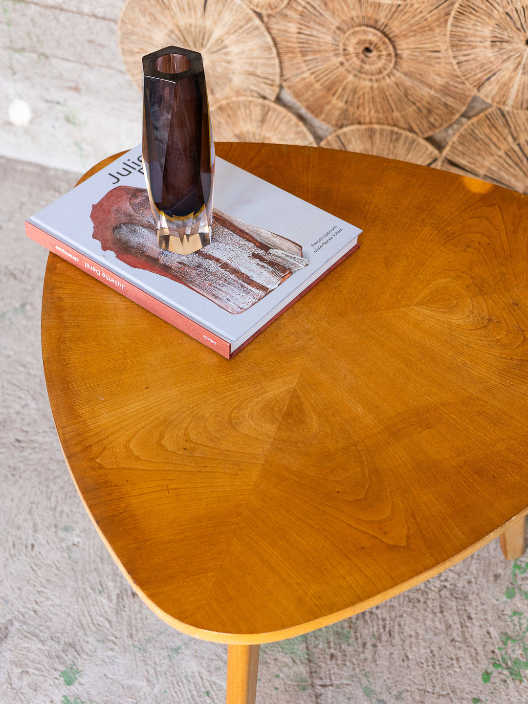 donna-table-basse-bois-tripode-1531-6