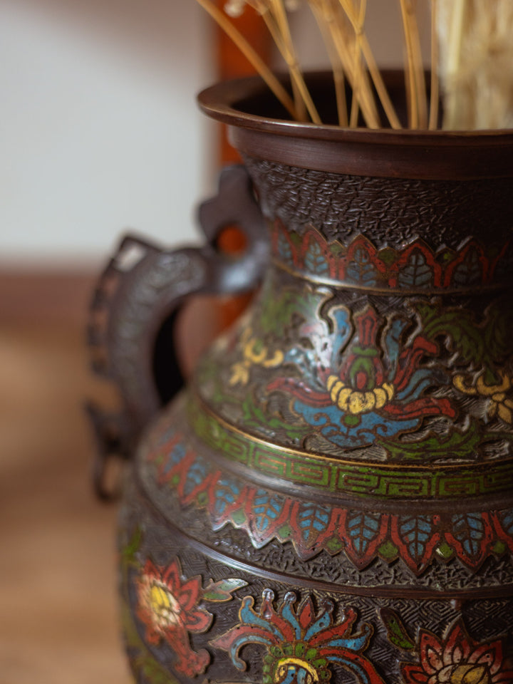 edmond-vase-bronze-100-4