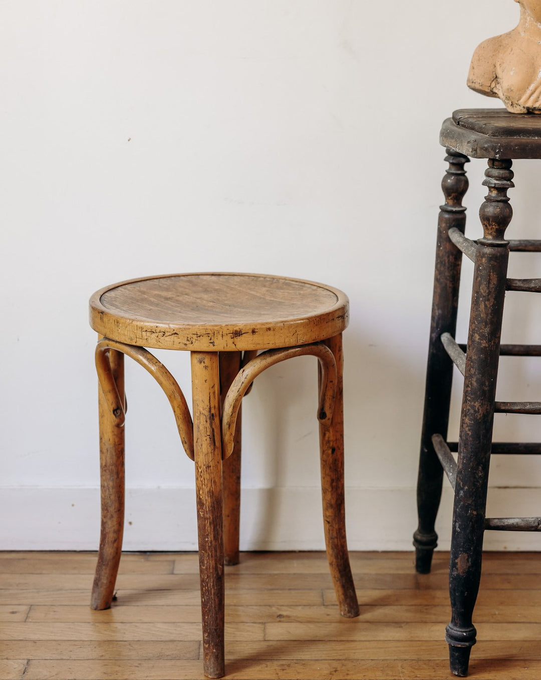 regis-tabouret-bois-1321-1