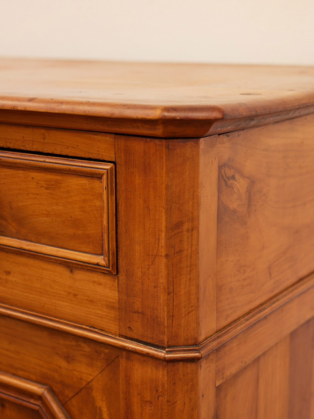gilbert-buffet-bois-1817-4