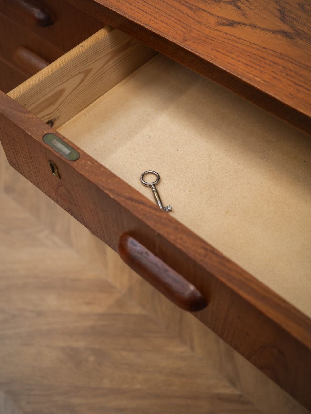 yvan-bureau-en-bois-193-12