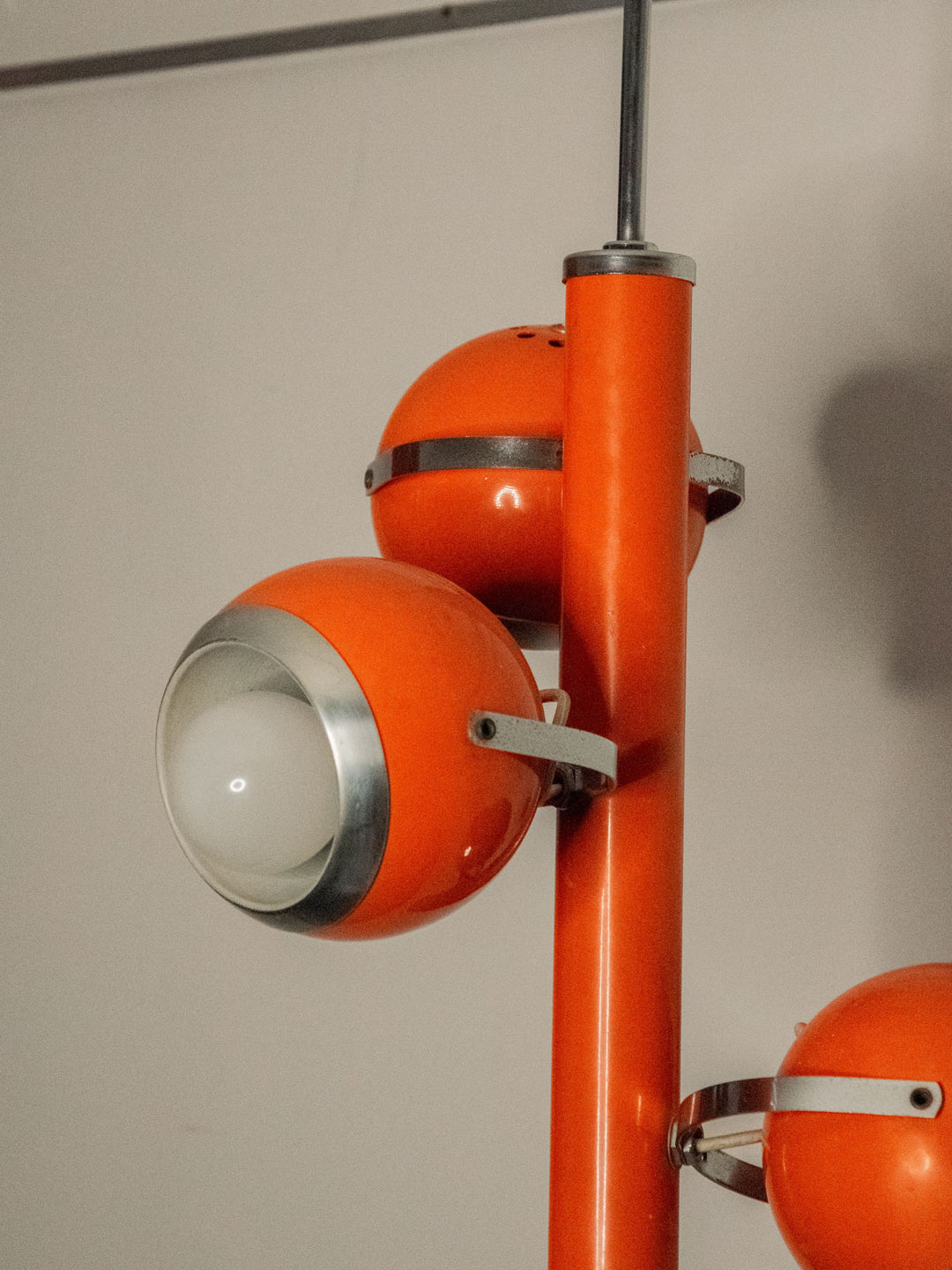 sonia-suspension-metal-150-4