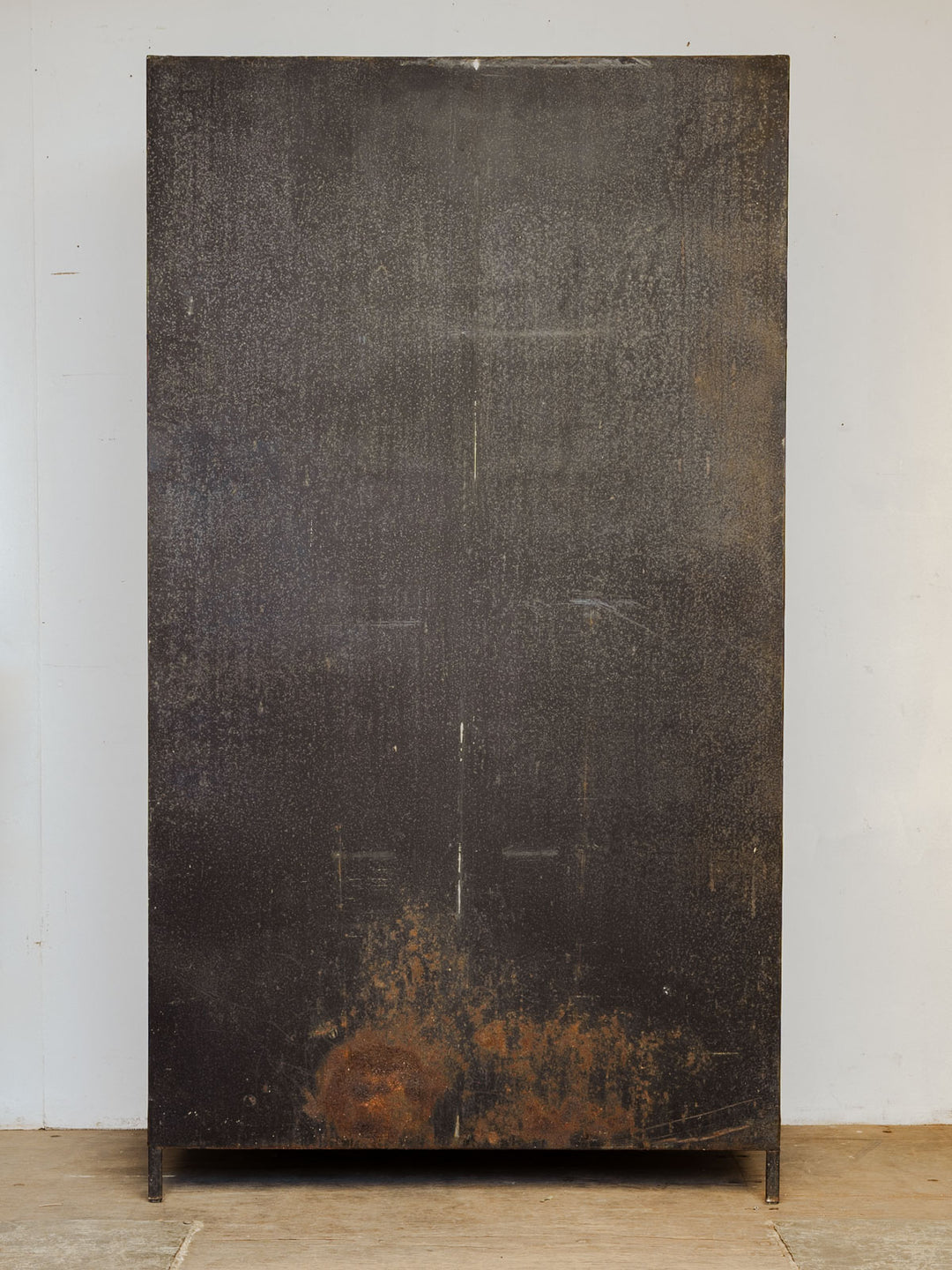 B-DAMIEN-011025-16_15.jpg