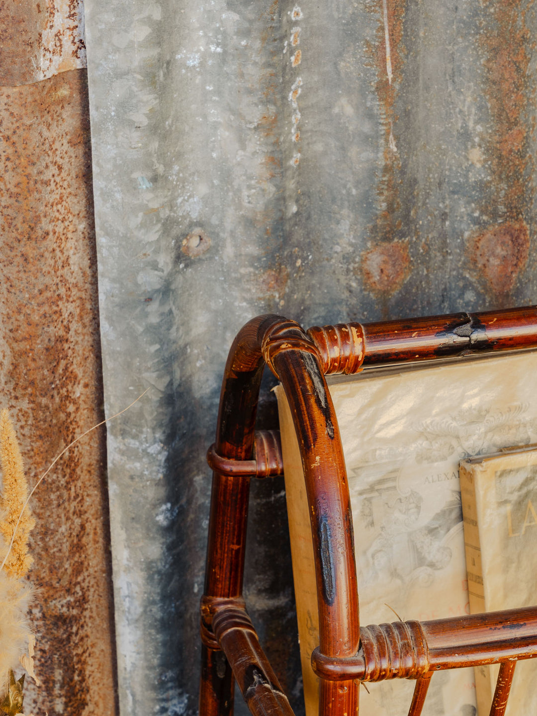 desire-porte-revues-rotin-285-4