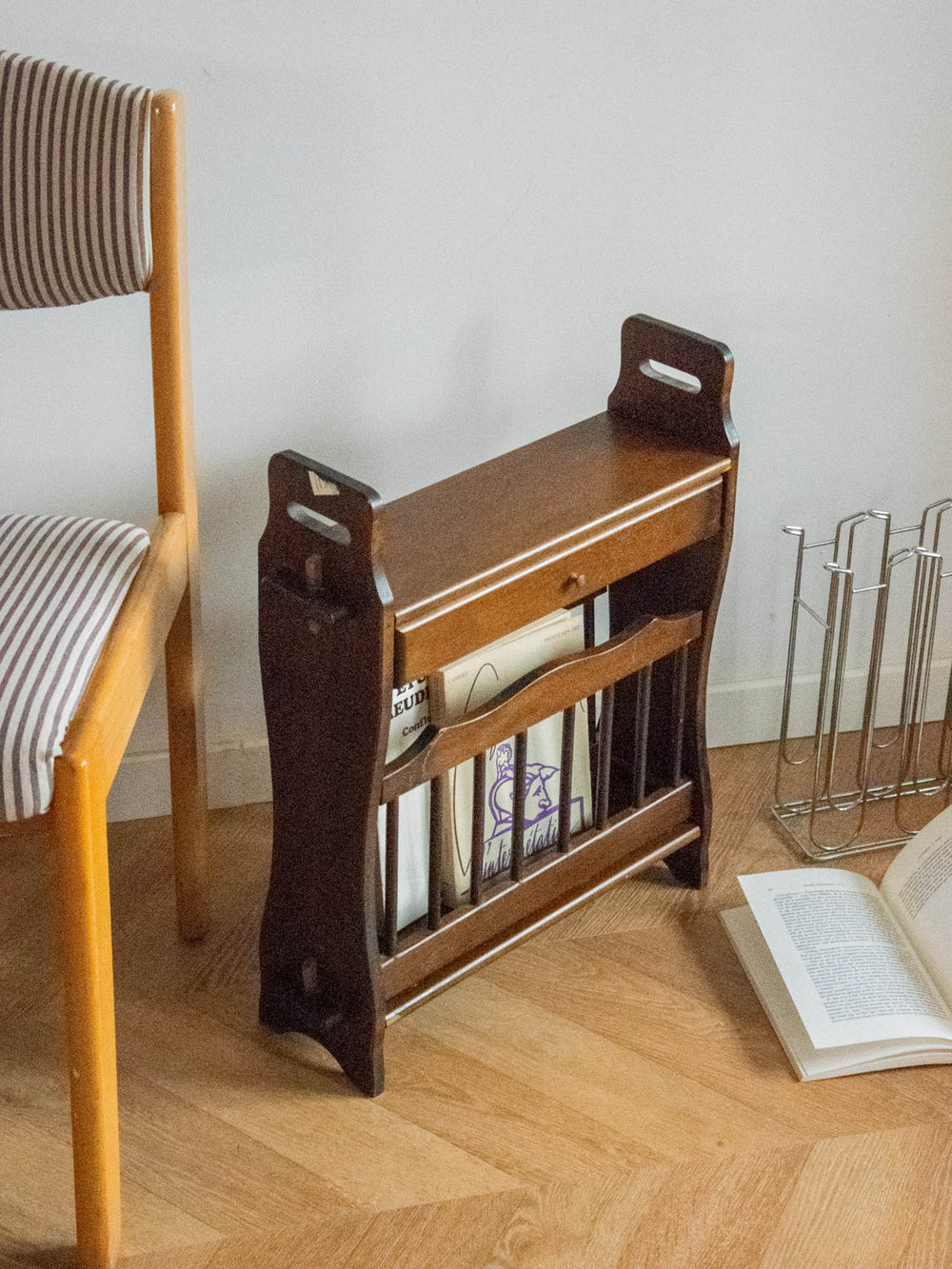 desire-porte-revue-bois-151-2